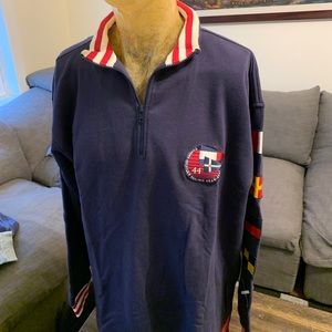 Tommy sweater